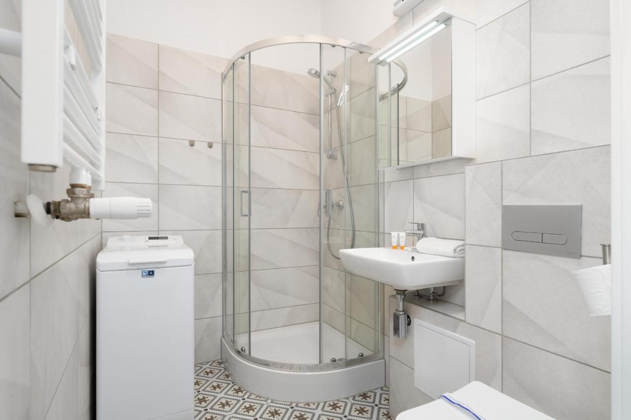 Cosy Studios Gasiorowskich By The Wilson Park By Noclegi Renters Poznań Extérieur photo